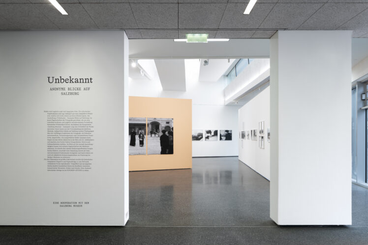 Ausstellungsansicht, großer Ausstellungsraum © Salzburg Museum/Helena Kalleitner