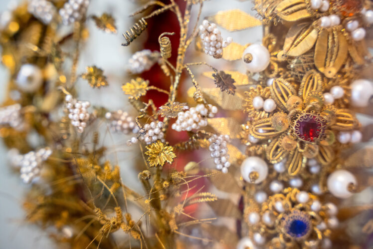 Ausstellungsansicht Masken, Trachten, Kultobjekte © Salzburg Museum/Maurice Rigaud