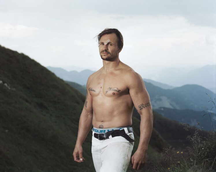 Anna Aicher (* 1993), Hans, 2021, Archival Pigment Print, Inv.-Nr. Foto 45704 4 © Salzburg Museum (Dauerleihgabe Salzburger Museumsverein)