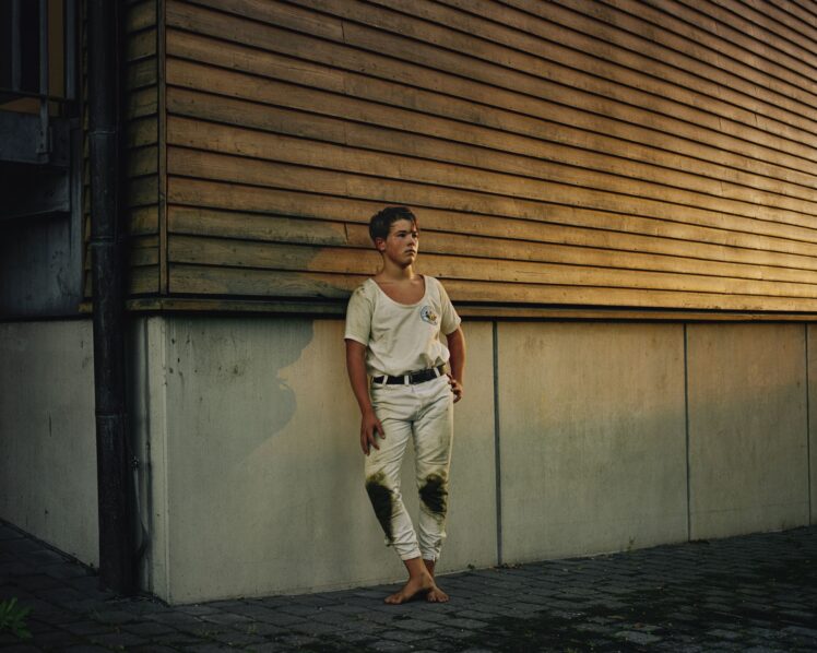 Anna Aicher (* 1993), Raphael, 2021, Archival Pigment Print, Inv.-Nr. Foto 45704 5 © Salzburg Museum (Dauerleihgabe Salzburger Museumsverein)