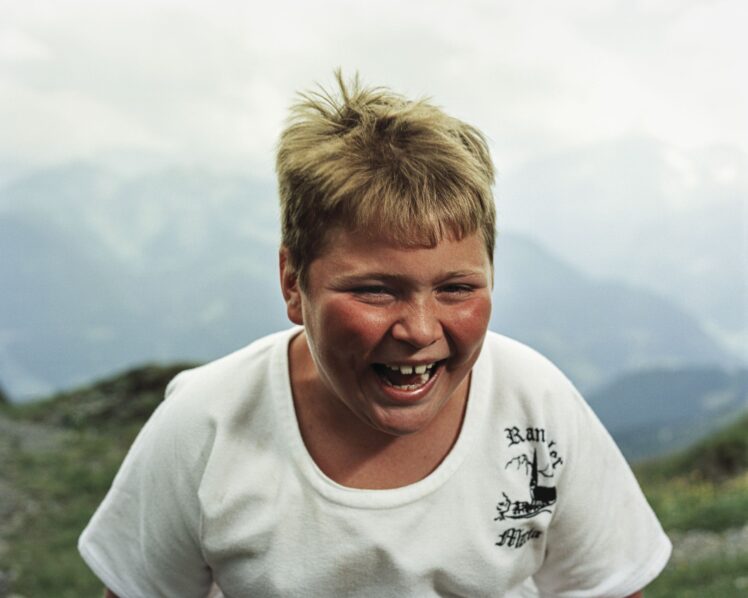 Anna Aicher (* 1993), Matthias schreit, 2021, Archival Pigment Print, Inv.-Nr. Foto 45704 6 © Salzburg Museum (Dauerleihgabe Salzburger Museumsverein)