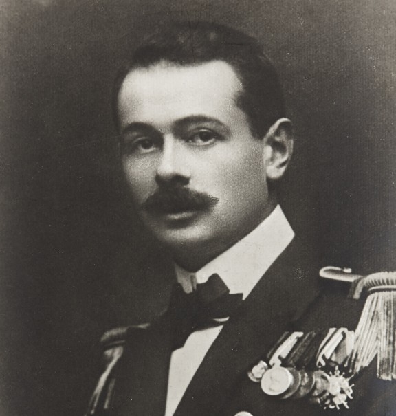Isidor Harkányi  (1852–1932), Fotograf, Brüder Kohn, Wien - B.K.W. I., Verlag, Georg Ritter von Trapp (1880–1947) als k.u.k. Linienschiffsleutnant, Kommandant des U-Bootes „U 5" im 1. Weltkrieg, 1915, Papier, Fotoabzug, Inv.-Nr. Foto 22129 © Salzburg Museum